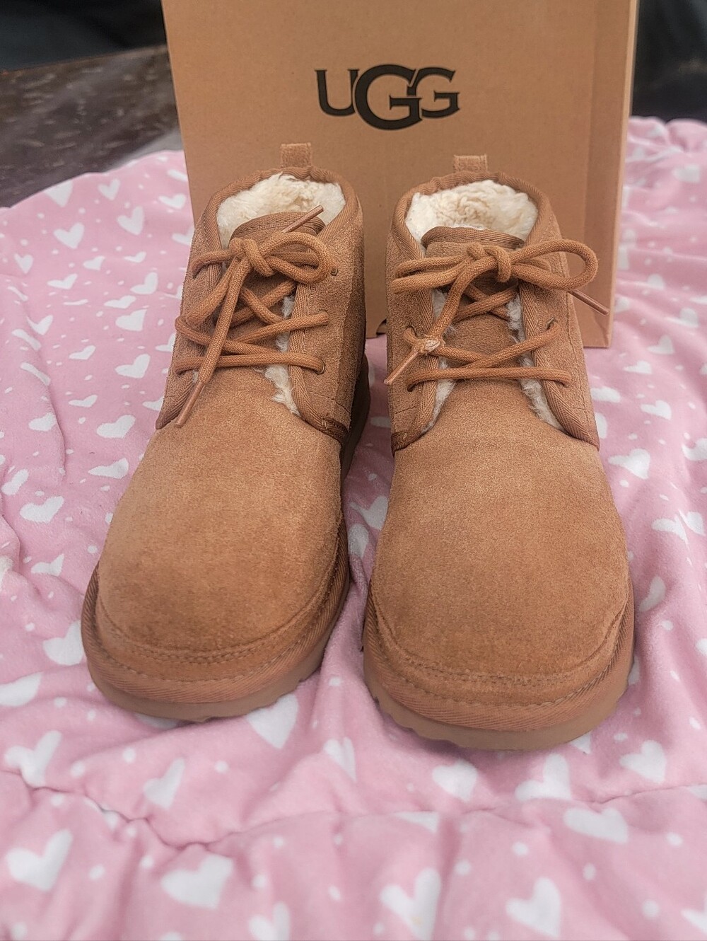 UGG Kids Neumel II Chestnut Boots – Size 6 / EU 38